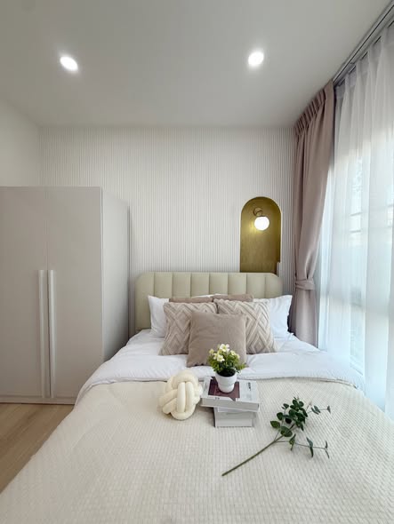 bedroom of The Kith Plus Sukhumvit 113