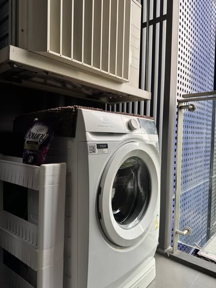 bathroom of THE LINE Asoke-Ratchada