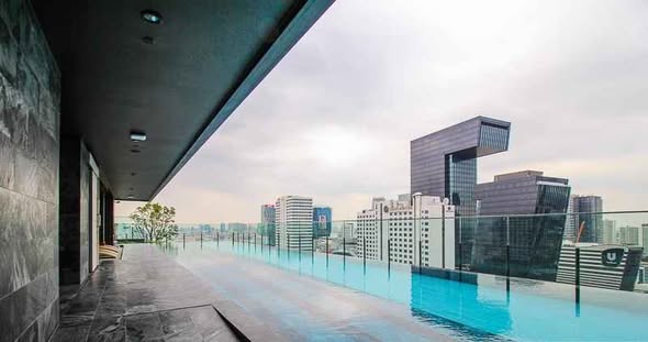 THE LINE Asoke-Ratchada