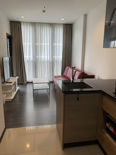 THE LINE Asoke-Ratchada