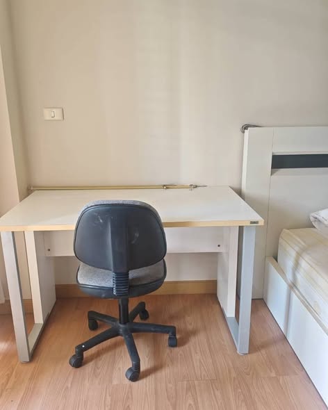 bedroom of The Link 1