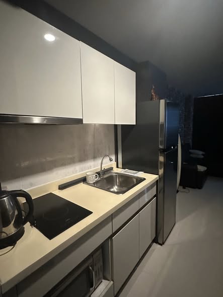 kitchen of The President Condo Sukhumvit 81