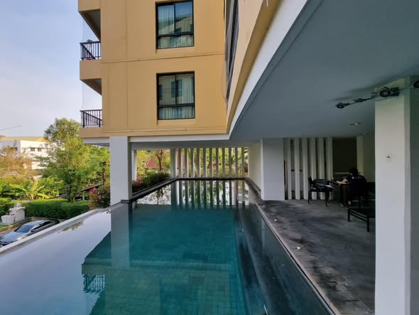 pool of The Sense Sukhumvit