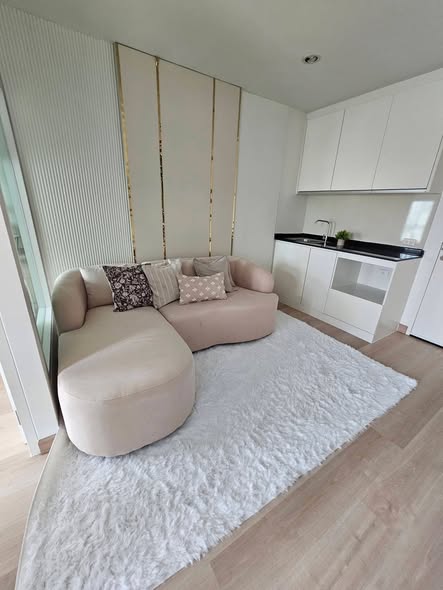 living room and bedroom of The Viva Condo Sathon-Taksin