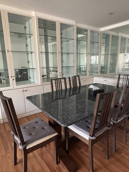 room interior of Topview Tower