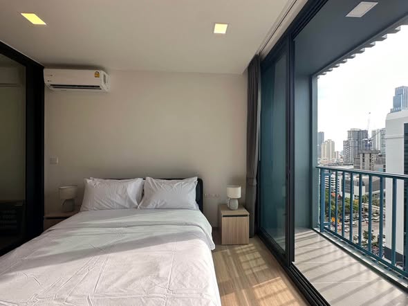 bedroom and room interior of XT Phayathai