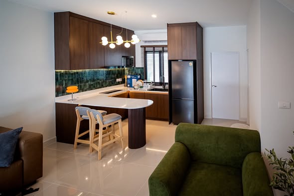 living room of พลีโน่ สุขุมวิท-บางนา 3 Pleno Sukhumvit-Bangna 3