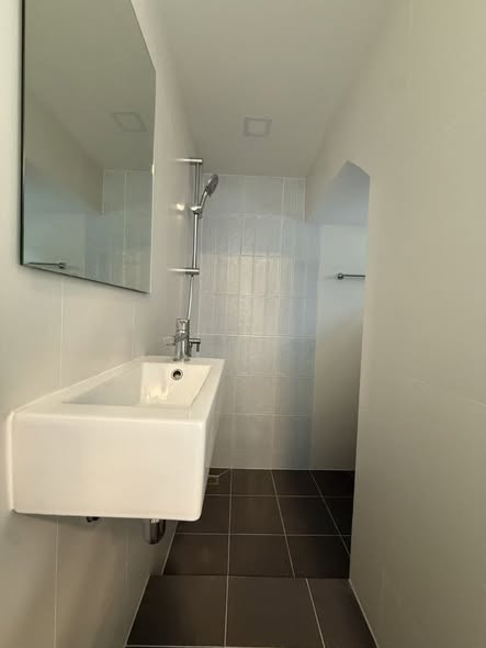 bathroom of Anasiri Ramkhamhaeng