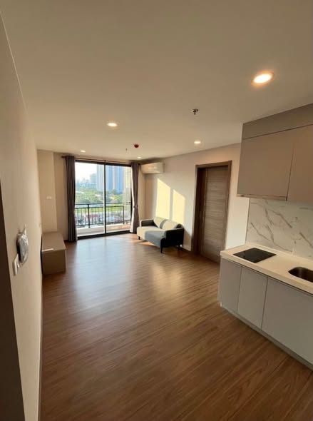 room interior of Artisan Ratchada