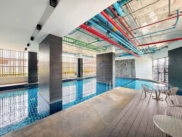 pool of ASAKAN Tower Srinagarindra