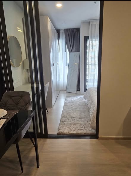 bedroom and room interior of Aspire Onnut Station