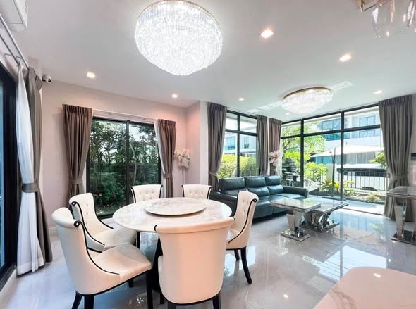 living room and room interior of Bangkok Boulevard Donmueang-Chaengwattana