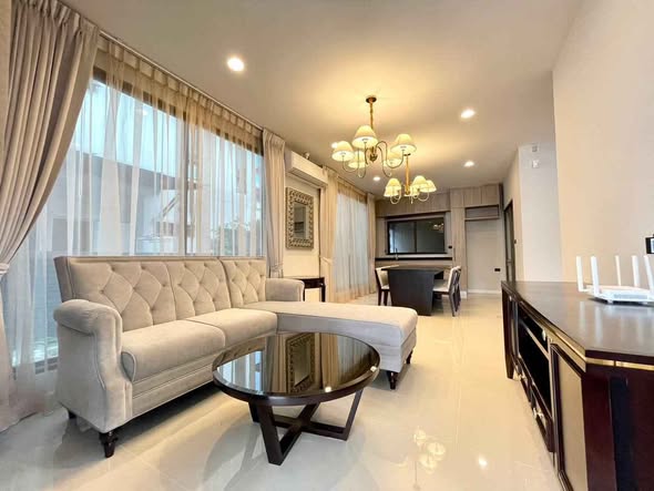 bedroom and living room of Burasiri Krungthep Kreetha