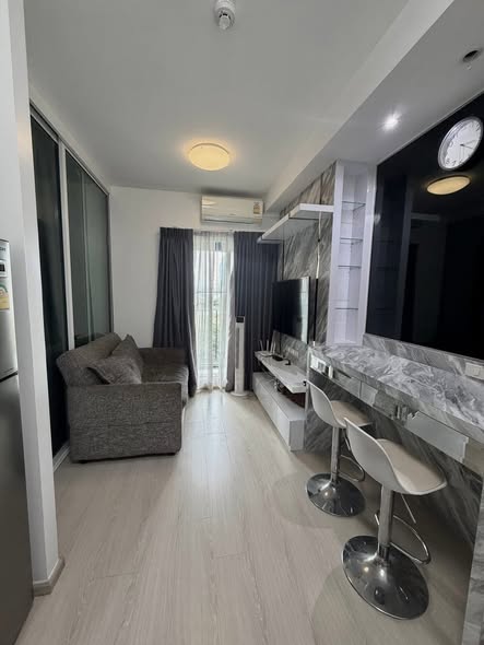 Chapter One Eco Ratchada-HuaiKhwang