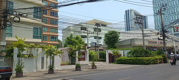 Condo One Sukhumvit 52