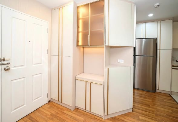 Condo U @ Huamak Station, building A