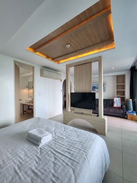 bedroom of Costa Village Jacuzzi Bangsaray