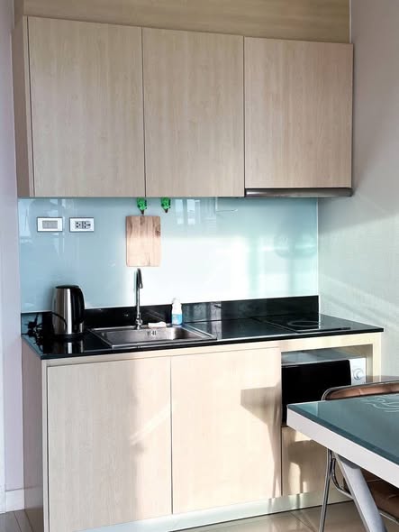 kitchen of Grande Caribbean Condo