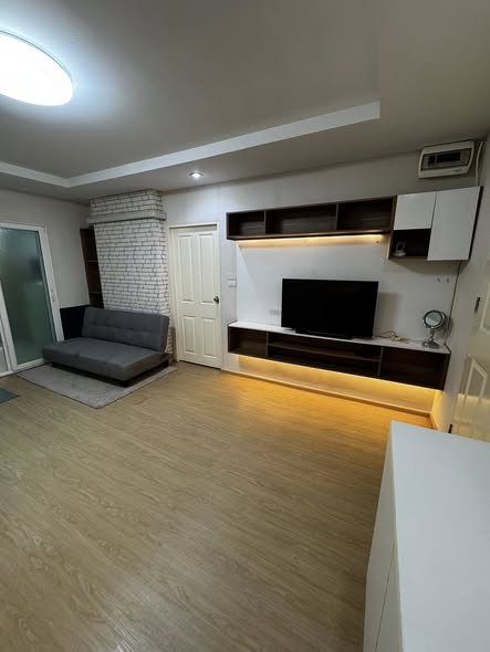 bedroom of Happy Condo Rachada 18