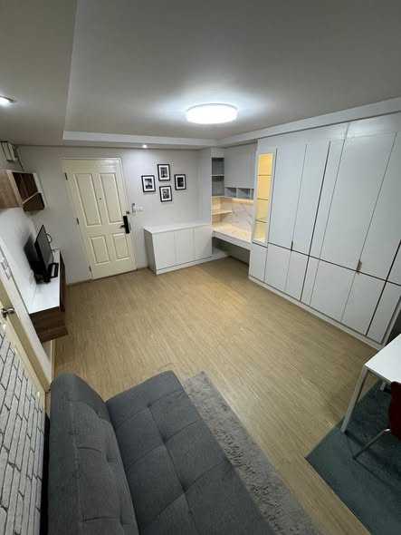 Happy Condo Rachada 18