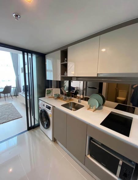 IDEO Rama9 – Asoke