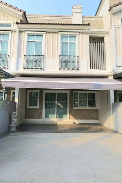 indy bangna ramkhamhaeng