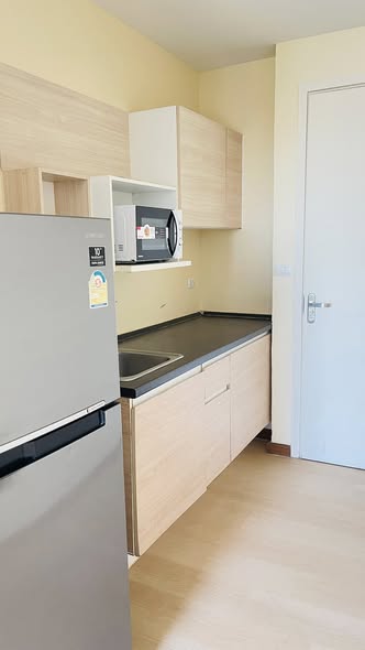 kitchen of J Condo Satorn-Kallaprapruk