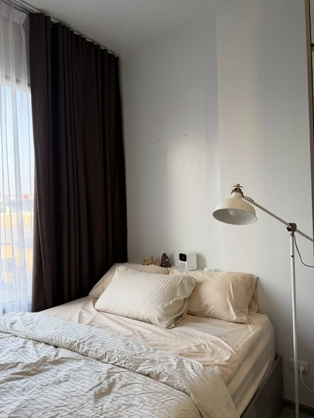 bedroom of Knightsbridge Kaset Society