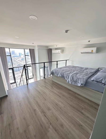 bedroom of Knightsbridge Kaset Society