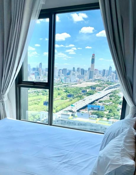 bedroom of Life Asoke – Rama 9