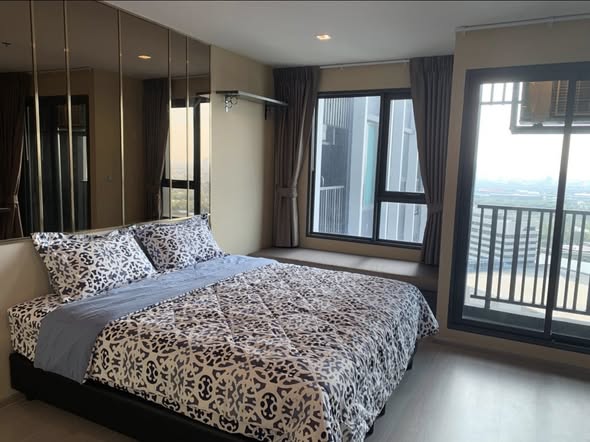 bedroom of Life Ladprao