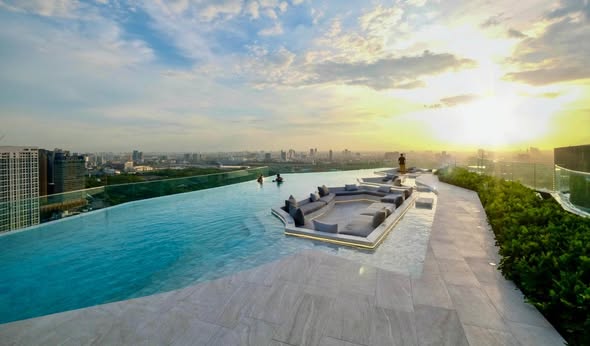 pool of Life Ladprao Valley