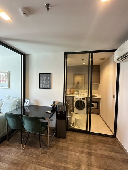 room interior of Life Ladprao Valley