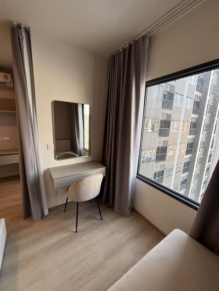 bedroom of Life Rama 4 – Asoke