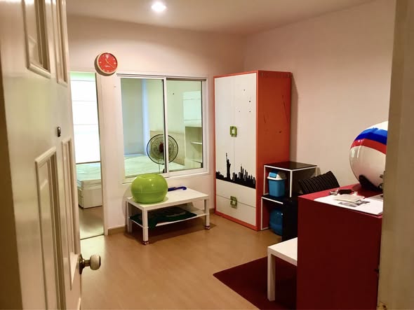 Life @Thapra Condominium