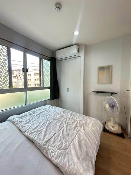 bedroom of Lumpini Ville Ramkhamhaeng 60/2