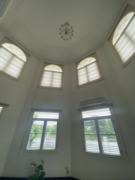 Luxury pool villa 604