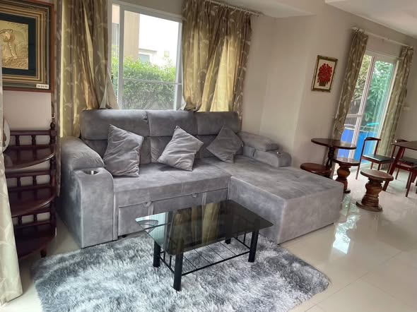 living room of Mantana Lake Watcharapol