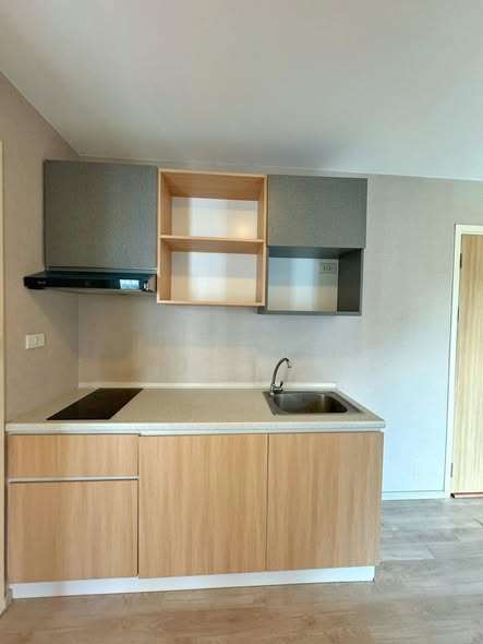 kitchen of Maxxi Condo