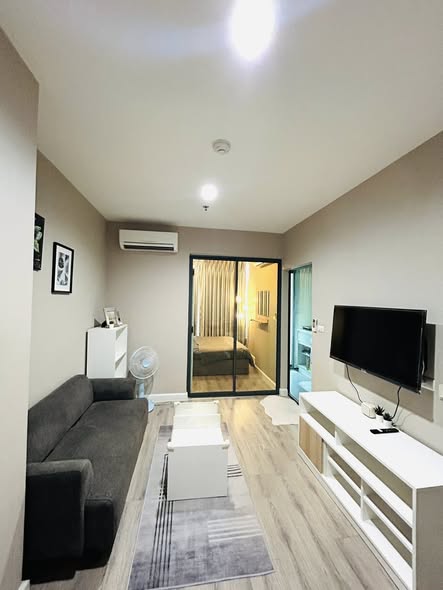 bedroom and living room of Metro Sky Prachachuen