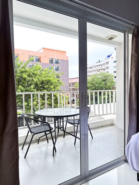 bedroom and room interior of New Nordic Club 3