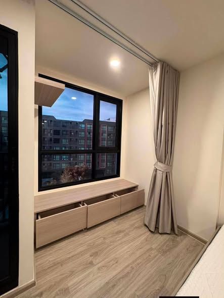 bedroom and room interior of Origin Play Sri Udom Station (Sales gallery) – ออริจิ้น เพลย์ ศรีอุดม สเตชั่น (สำนักงานขาย)