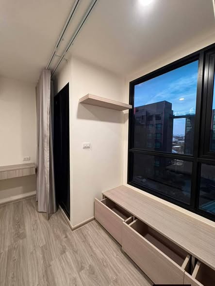 room interior of Origin Play Sri Udom Station (Sales gallery) – ออริจิ้น เพลย์ ศรีอุดม สเตชั่น (สำนักงานขาย)