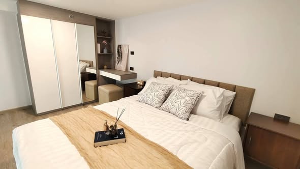 bedroom of Origin Plug & Play Sirindhorn Station