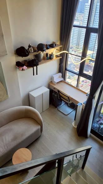 living room of Origin Plug&Play Ramkhamhaeng Triple Station