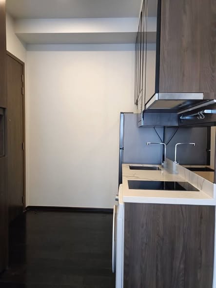 Park​ Origin​ Thonglor