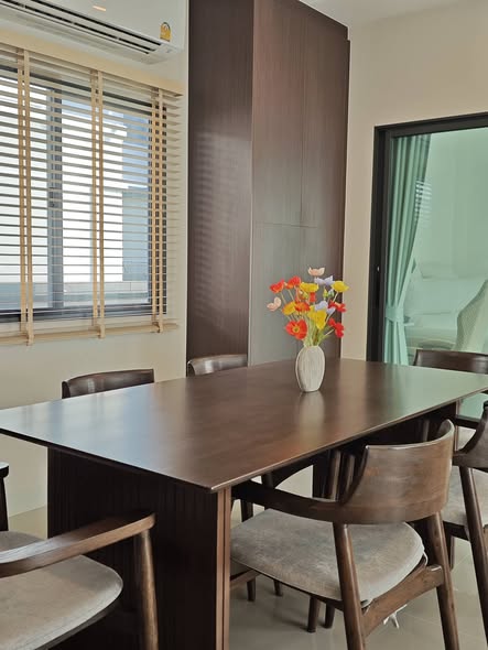 room interior of Perfect Park Suvarnabhumi Phase 5