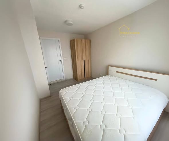 bedroom of PLUM CONDO ราม 60 อินเตอร์เชนจ์