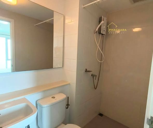 PLUM CONDO ราม 60 อินเตอร์เชนจ์