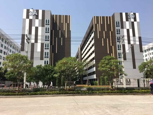 PLUM Condo Phaholyothin 89